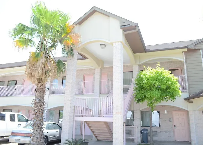 Texan Inn & Suites